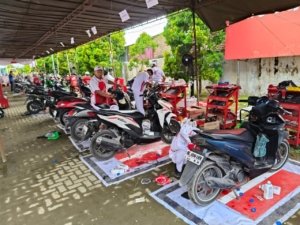 Gelar Servis Gratis dan Bikin Sumur Bor, Cara AHM Percepat Pemulihan Bencana Sumatera