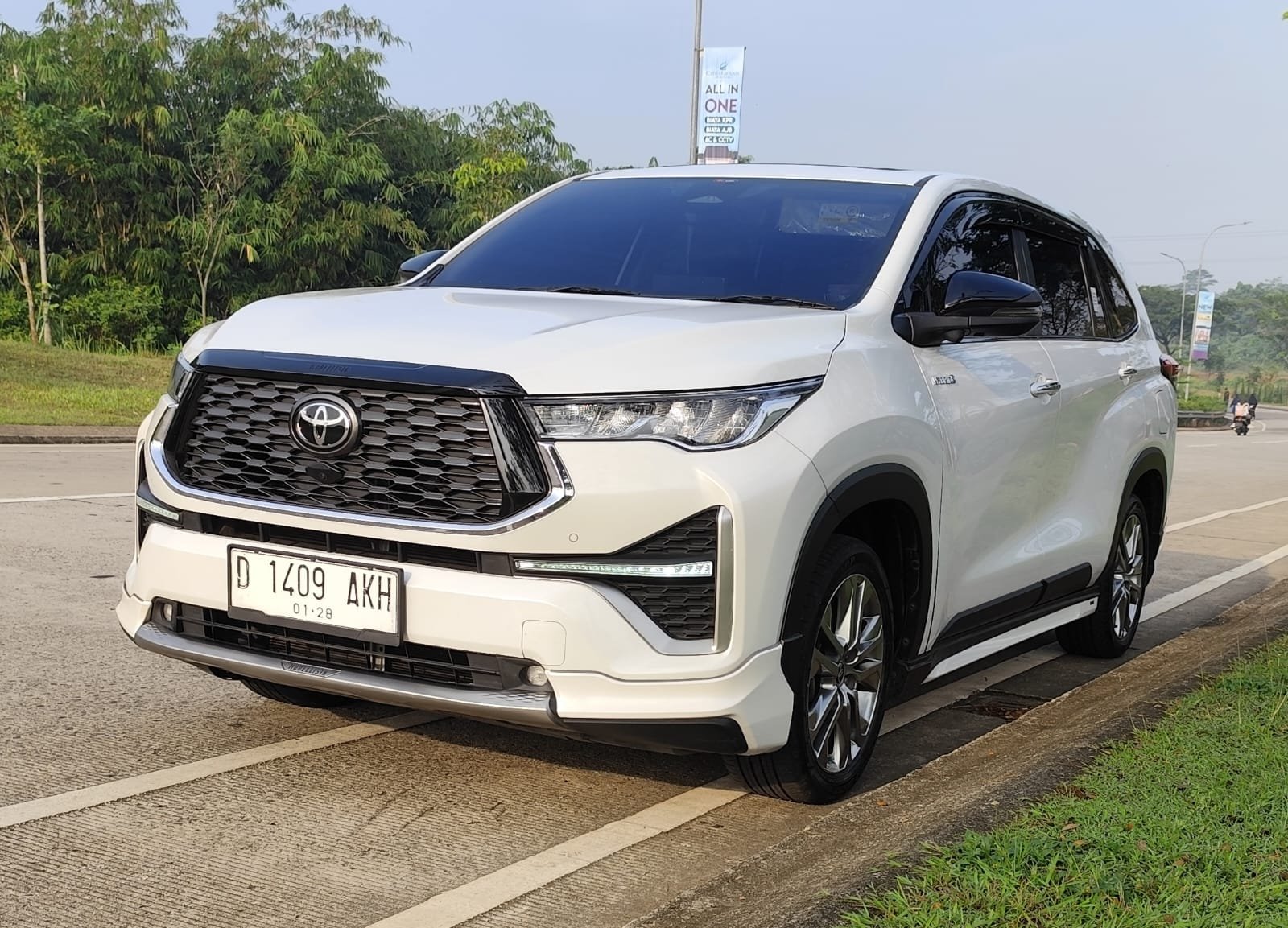 Toyota Kuasai Market Share dan Penjualan Mobil Hybrid Selama 2025