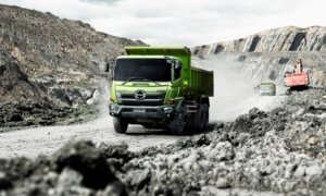 Hino Sukses Pertahankan Market Leader di Segmen Medium Duty Truck Selama 25 Tahun Berturut-turut
