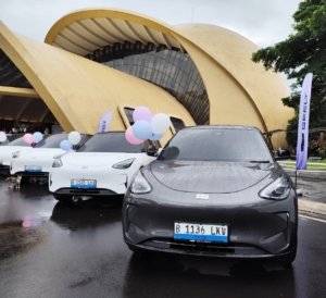 Geely Indonesia dan Thailand Gelar Handover, 5.000 Unit Geely EX2 Diserahkan ke Konsumen