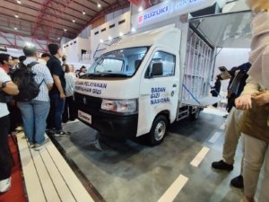 Suzuki Pajang Ragam Mobil Untuk Bisnis di GIICOMVEC 2026
