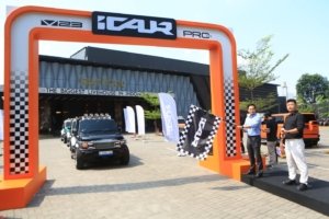 SUEV iCar V23 Pro Plus Collector Series Diserahterimakan ke Konsumen