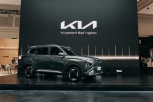 Kia Carens Berevolusi, Kini Mengarah ke Mobil Listrik